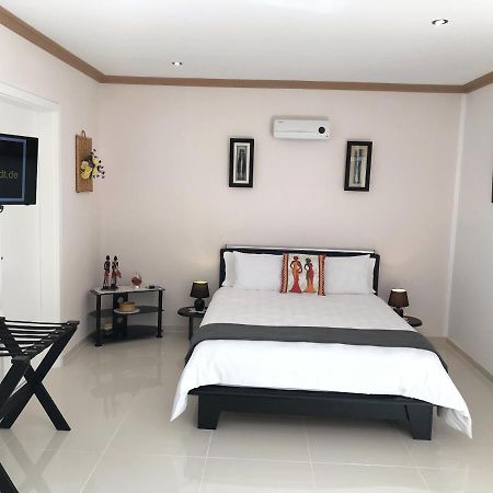 Grenadilla (Adults Only) Apartman Constantia Kültér fotó
