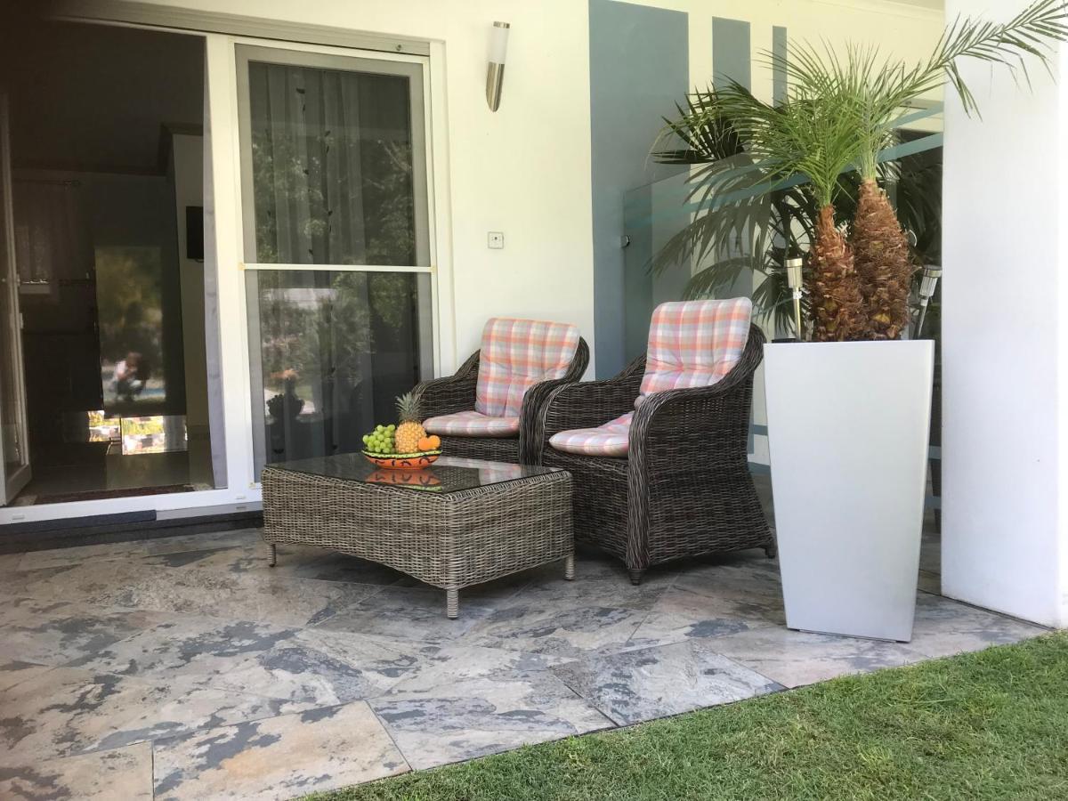 Grenadilla (Adults Only) Apartman Constantia Kültér fotó